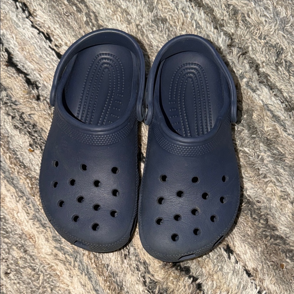 CROCS Kids Navy Blue Classic Clog
